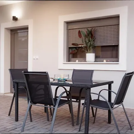 Niriides * بورتو خيلي