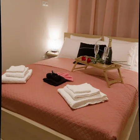 Apartament Niriides