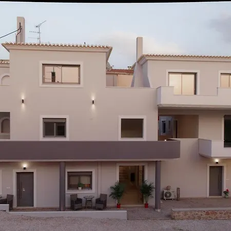 Apartament Niriides