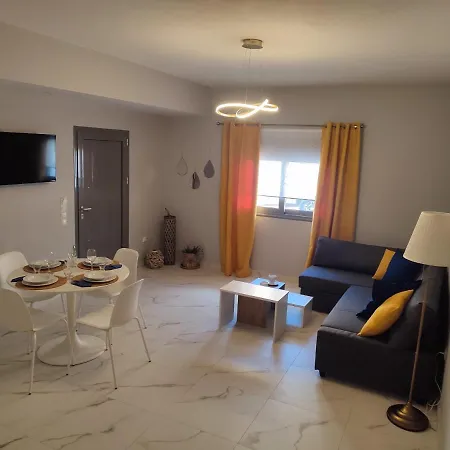 Apartment Niriides *