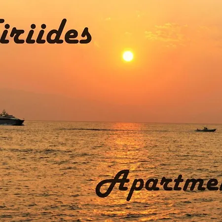 Apartment Niriides *