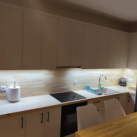 Apartament Niriides
